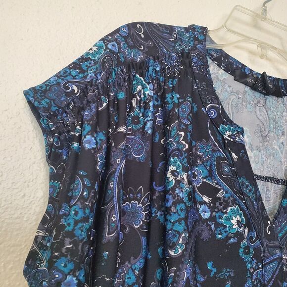 89th and Madison Top Paisley Blouse Blue V Neck Womens Size L Polyester Spandex - Picture 6 of 10